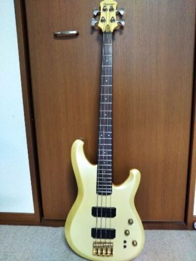 Ibanez RB824 1986モデル