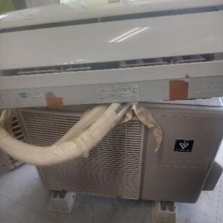 富士通エアコン4 k 15畳用別館においてます
