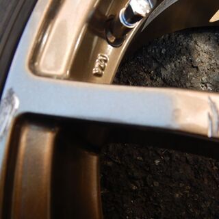 シュナイダー　15インチ　ノア、ＶＯＸＹ，ステップワゴンなどに