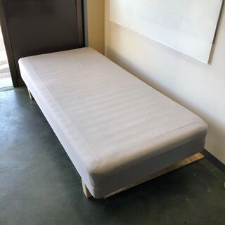 【IKEA】 足付きマットレスベッド  シングル 寝具 