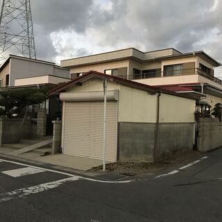 【西尾市,桜町前駅8分】2階建て,7SDK,古いが広いです。駐車...