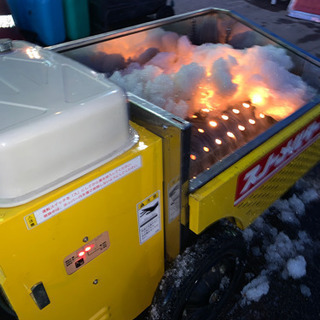 融雪機　スノーメルター　中古