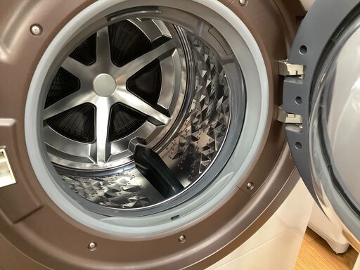 安心の6ヶ月間動作保証付！2017年製パナソニックのドラム式洗濯乾燥機！