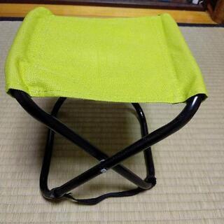 【ネット決済・配送可】持ち運び用　椅子