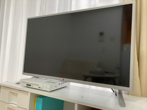 テレビ　32型  LG