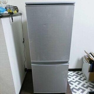 SHARP 冷蔵庫  SJ-D14A-S 137リットル