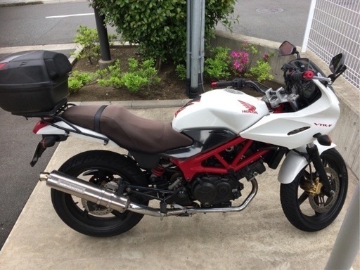HONDA VTR-F250 2013年式 FI 藤沢市より 2オーナー