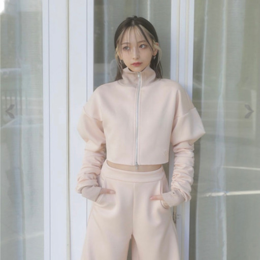 Web完売品】MELT THE LADY“body”ジャージ3点セット ピンクベージュ