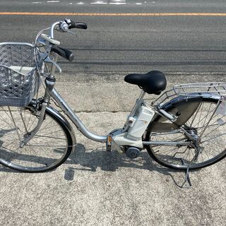 感謝セール 整備済新基準良品 Panasonic 8.9AH 26インチ 3段 充電器、