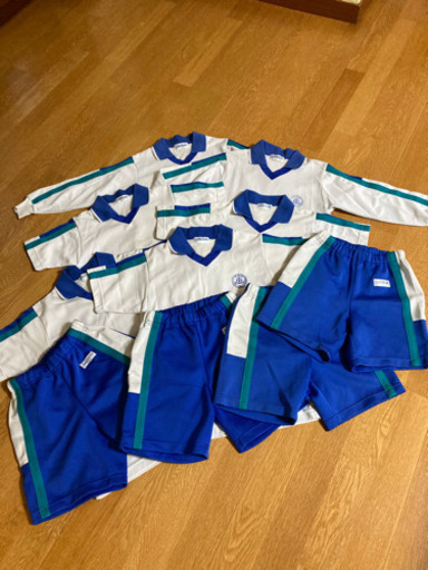 玉津第一小学校体操服130cm 140cm 2セット 長袖体操服130cm ２枚 Kt93 神戸のその他の中古あげます 譲ります ジモティーで不用品の処分
