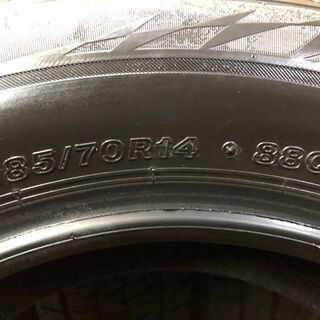 BS BLIZZAK VRX2 185/70R14 14インチ スタッドレス 4本 2019年製 バリ溝 フリード アリオン プレミオ ノート等　(TG452) クレジットカード QR決済可能
