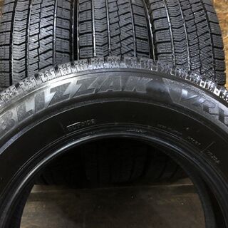 BS BLIZZAK VRX2 185/70R14 14インチ スタッドレス 4本 2019年製 バリ溝 フリード アリオン プレミオ ノート等　(TG452) クレジットカード QR決済可能