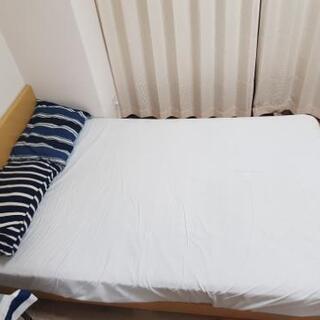 【ネット決済】枕2台付きダブルベッド