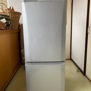 【決定済みです】三菱冷蔵庫2015年製　145L（1〜2人用）