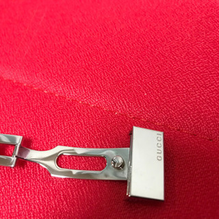 GUCCI時計スクエア７１００M✨✨中々出回らない珍しい型番です✨