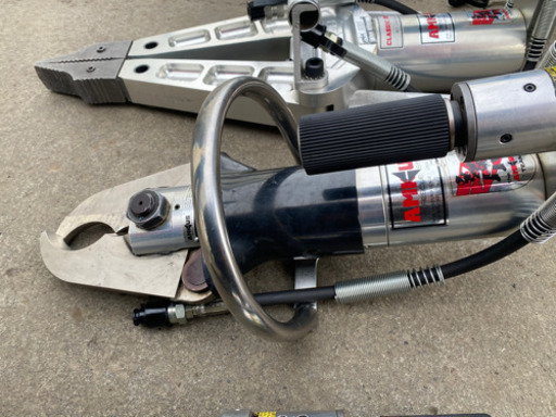 中古油圧式スプレッダー各種 ポンプ 消防器具 災害等に