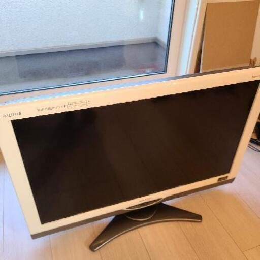 シャープ　AQUOSテレビ　32インチ