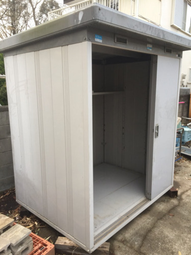 イナバ物置mbw 1800×1370 倉庫中古物置 イナバ物置mbw 1800×1370 倉庫中古物置