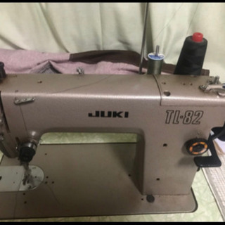工業用 ミシン(取り引きしたい方と話し合ってる途中)