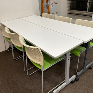 【ネット決済】テーブル6台でセット、椅子は無料