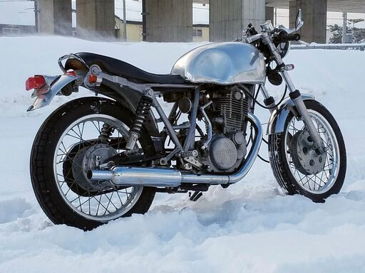 発送可★ヤマハ SR400 1JR カフェレーサーカスタム アルミタンク WM フェンダー トップブリッジ セパハン★交換下取り上取り可札幌 発送可☆ヤマハ SR400 1JR カフェレーサーカスタム アルミタンク WM