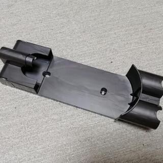 値下げ ダイソンv8 V7 収納用ブラケット Dyson 壁掛け スタンド も 東あずまの家電の中古あげます 譲ります ジモティーで不用品の処分 値下げ ダイソンv8 V7 収納用ブラケット Dyson 壁掛け スタンド も 東あずまの家電の中古あげます 譲ります ジモティーで不用品の処分