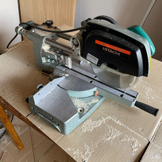 スライド式丸ノコ HITACHI
