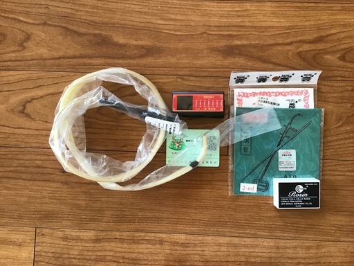 紫檀精品二胡 二胡☆紫檀精品☆本格錦蛇皮☆顔衛東制作