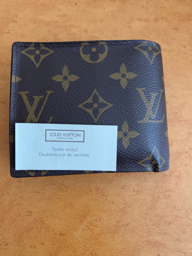 VUITTON2つ折り財布