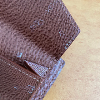 VUITTON2つ折り財布