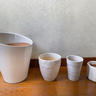 【ネット決済】陶器製の植木鉢　白色各種