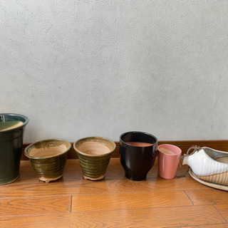 【ネット決済】陶器製の植木鉢