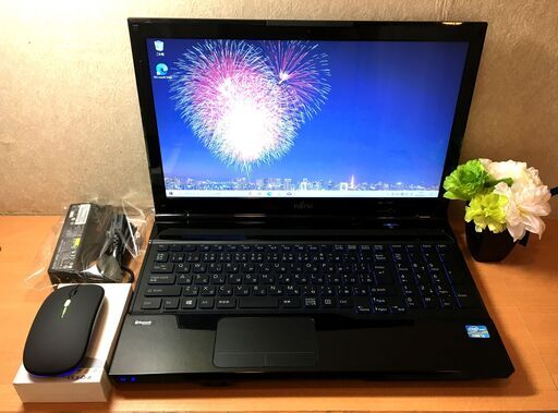 富士通 AH56/J Corei5 8GB 新品SSD256GB Webカメラ ブルーレイ Windows10 64bit 新品無線マウス