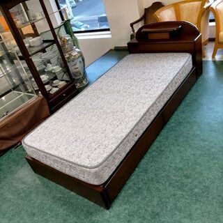 値下げしました☆東京西川☆セミダブルベッド☆マットレス＋フレーム