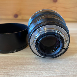 商談中 (ニコンF用)Carl Zeiss (カールツァイス) Planar T* 85mm 商談中 (ニコンF用)Carl Zeiss (カールツァイス) Planar T* 85mm
