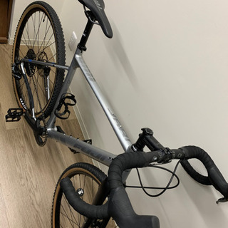 グラベルロード　FUJI JARI 1.3  2021 サイズ54