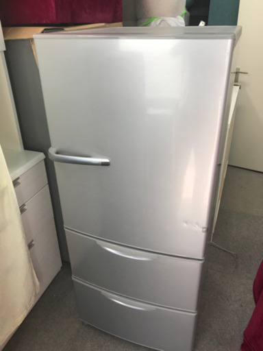 AQUA ノンフロン冷凍冷蔵庫　2015年製　272L  アクア