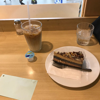 神戸周辺でカフェまたは食事したい人　募集中！