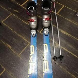スキー板128 ストック スキーブーツ22cm（子供男女兼用3点...
