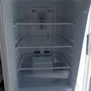 RKGRE-597】特価！三菱/146L 2ドア冷凍冷蔵庫/MR-P15ED-KW/中古品/2018