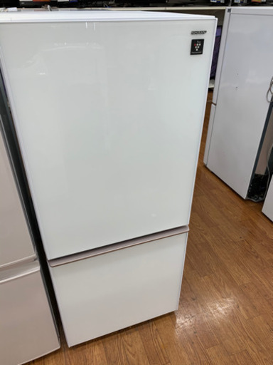 小型！SHARPの2018年製2ドア冷蔵庫です！