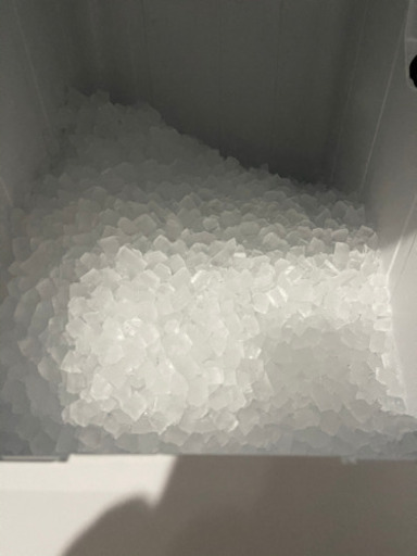 HOSIZAKI/ホシザキ　業務用　チップアイスメーカー　全自動製氷機　２０１３年製　店舗　飲食店　CM-100K