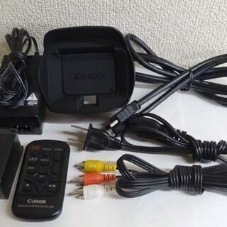 使用感少なめ☆キャノン ビデオカメラ iVIS HF G20 2015年製 付属品ほぼ
