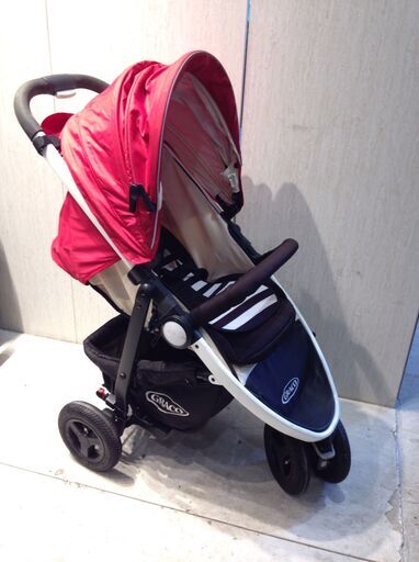 ★3176★GRACO グレコ シティトレック レッドRD 67068 / GRACO CITITREK 3輪 ベビーカー シティー スムーズ 小回り 大容量　散歩　移動用品