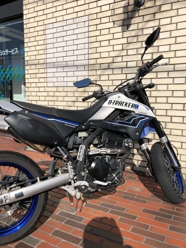 受付終了　DトラッカーX  前輪パンク
