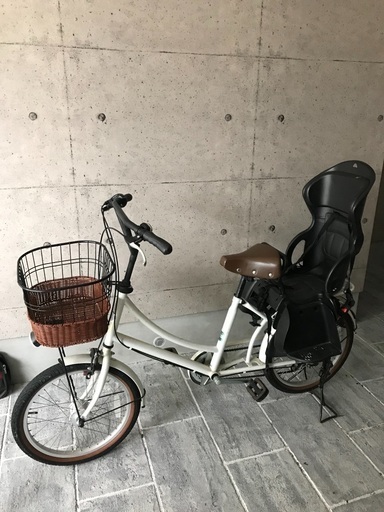 ママチャリ　子供乗せ　チャイルドシート付き