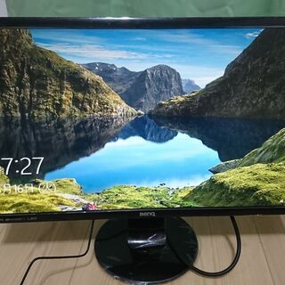 24インチモニタ（BenQ GL2460HM）