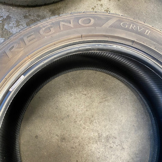 ブリヂストンREGNO 235/50R18 4本　　