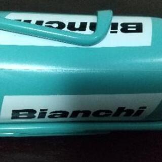 【ネット決済】未使用、Bianchi純正、ボトルゲージとボトル ...