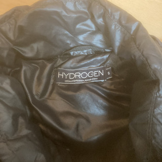 ハイドロゲン　ダウンジャンパー